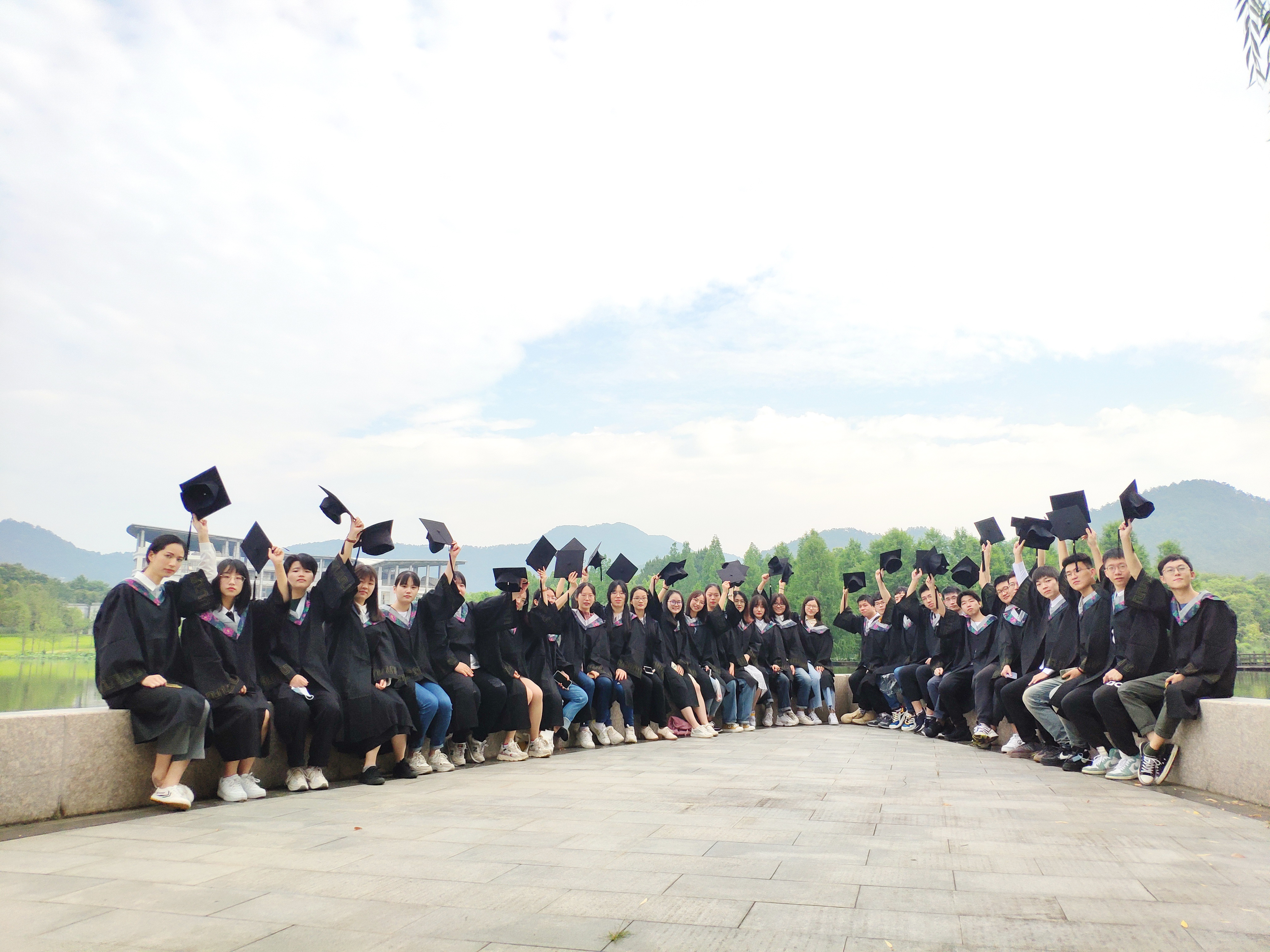 从此,大学的美好时光与你相伴